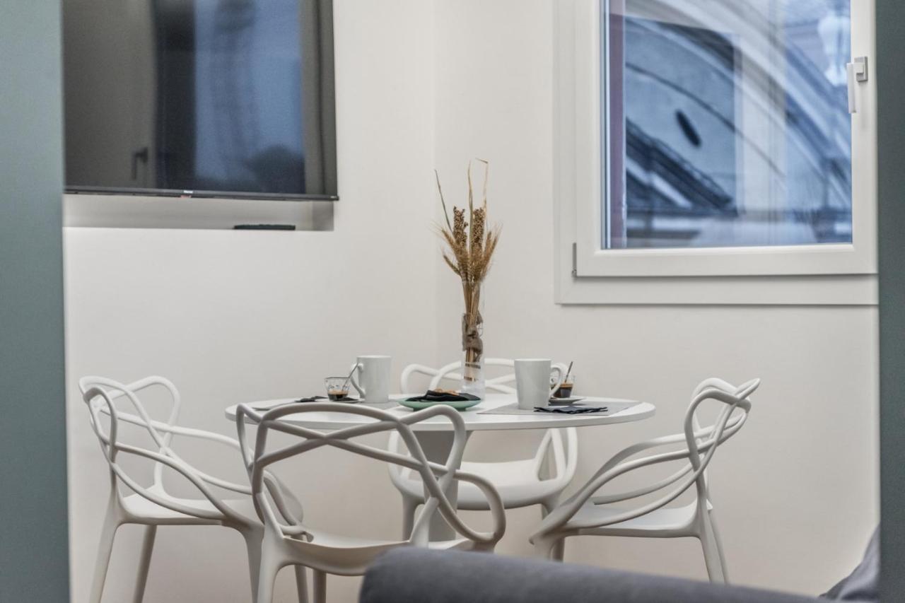 L'Altana Di Emilia Suite Modena Bagian luar foto